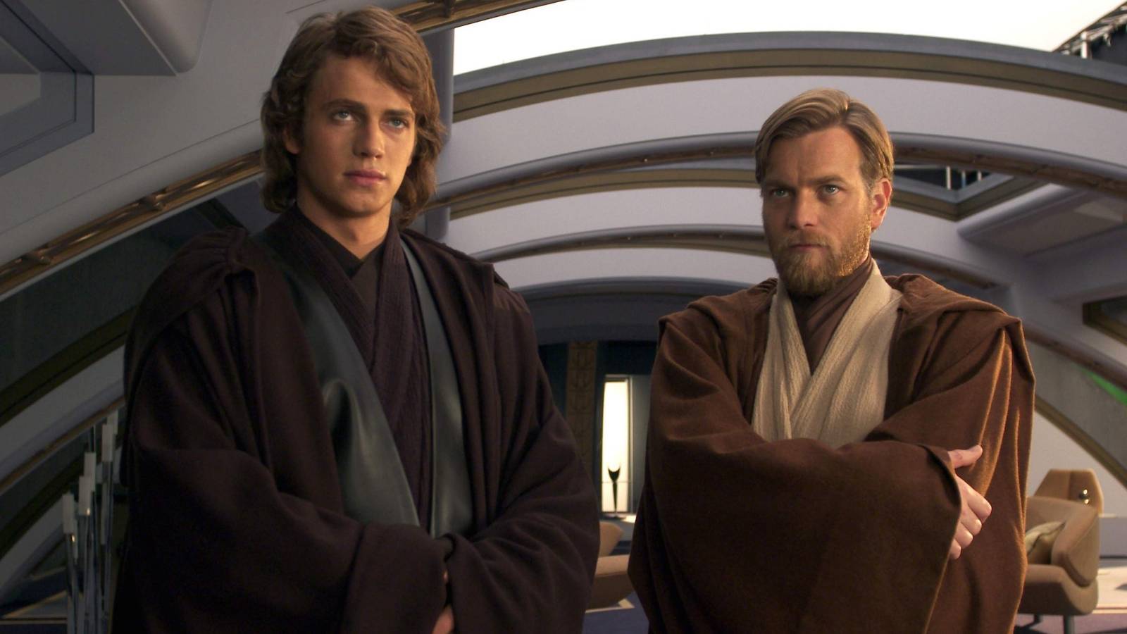 Anakin and Obi-Wan standing side by side in Revenge of the Sith